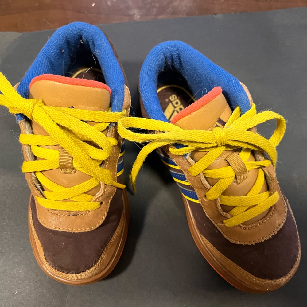 Yosemite Sam Adidas